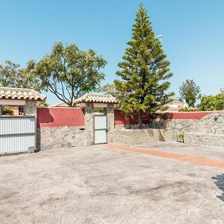 Villa Marty - Mayores De 25 Anos Chiclana de la Frontera Buitenkant foto